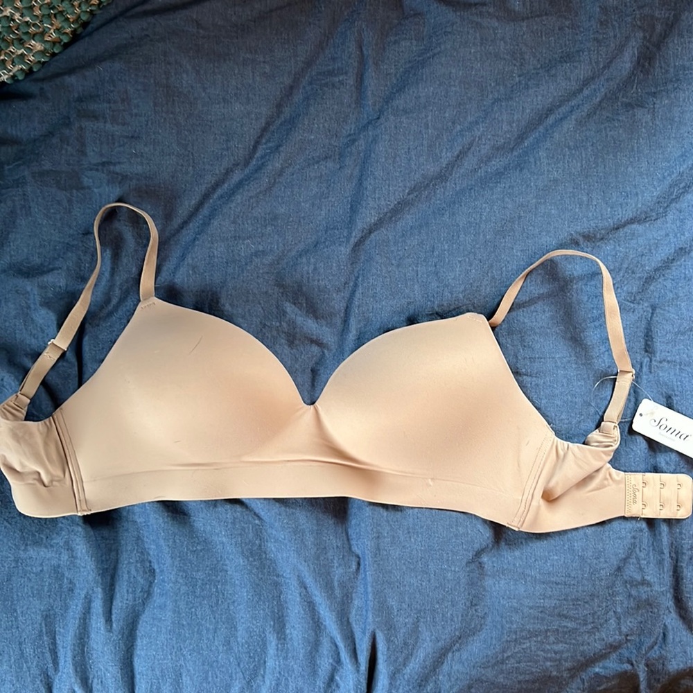NWT Soma embliss wireless beige bra 34D